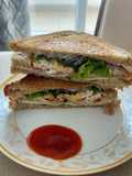 এগ পোচ স্যান্ডুইচ (Egg poach sandwich recipe in Bengali)