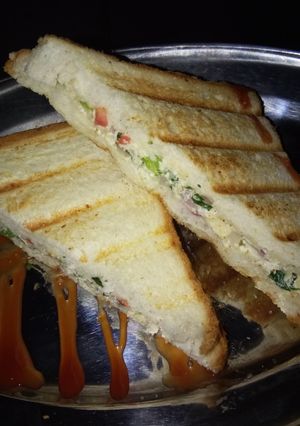 A picture of Paneer sandwich.