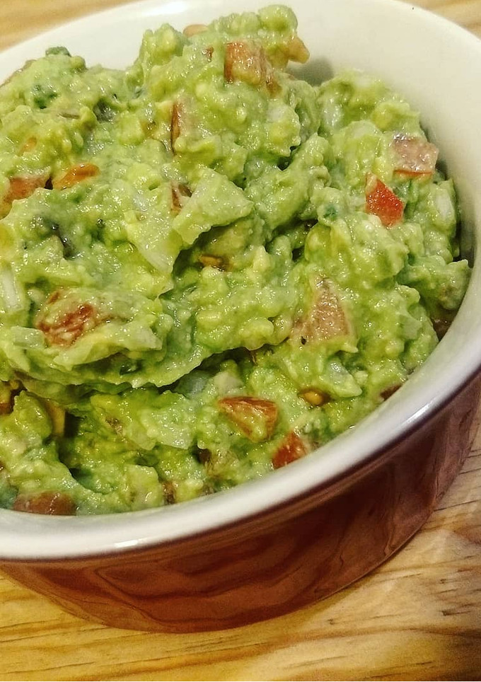 Una foto de Guacamole básico
