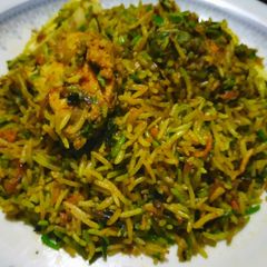 Hariyali murg biryani A picture of Hariyali murg biryani.