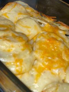 A picture of Scalloped Potatoes.