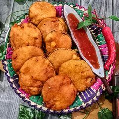 A picture of Brinjal Fritters.