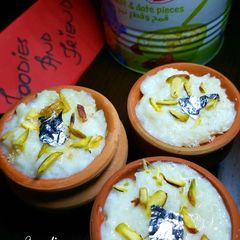 A picture of Mutka kulfi.