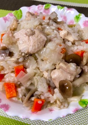 奶油野蕈雞肉燉飯 的食譜成品照片
