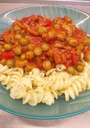 Gombás zöldborsós tésztaragu 🥰 recept fotója