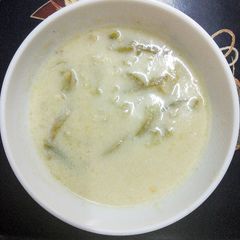 A picture of Raw Mango in Coconut Milk.