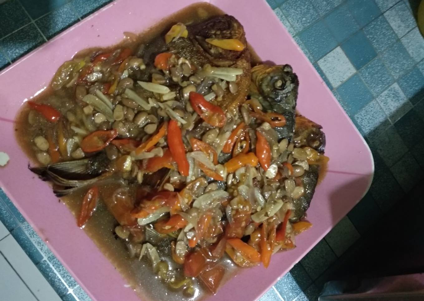 Ikan bawal saus tauco