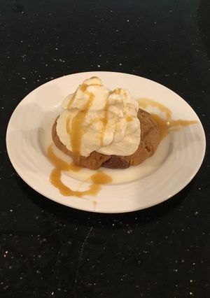 A picture of SaSalted Caramel Cookie Sundae.