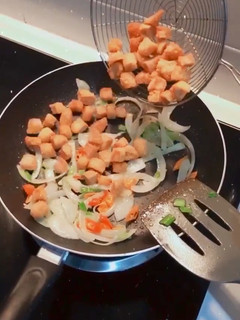 Foto resep Nugget Cabe Garam Simpel Favorit Suami!