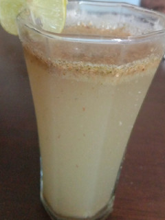 A picture of Lemon juice.