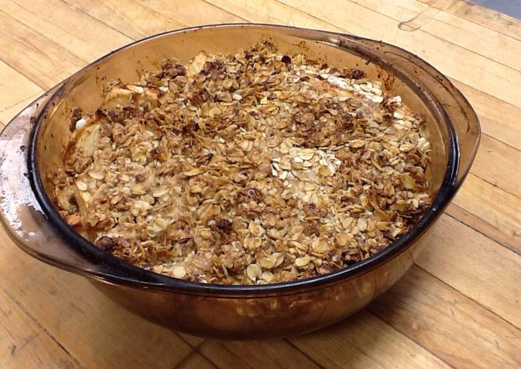 Steps to Make Homemade Easy Apple Crisp