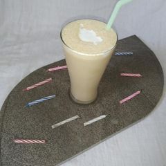 A picture of Chikoo milk shake.