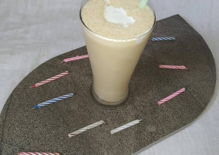 Chikoo milk shake