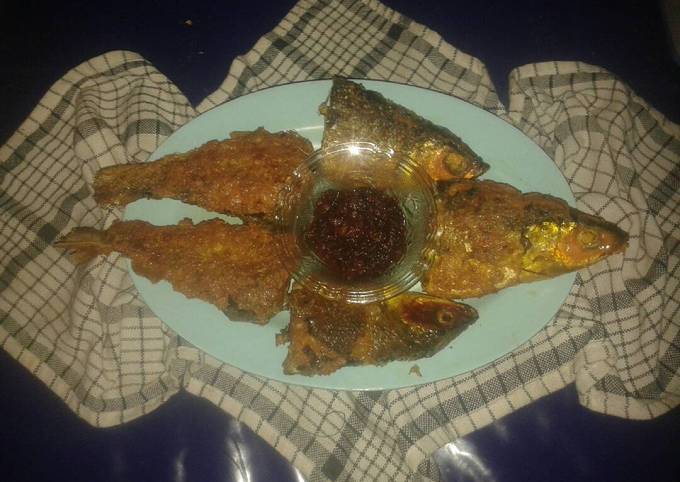 Bandeng Presto Goreng &amp; Sambel Bajak