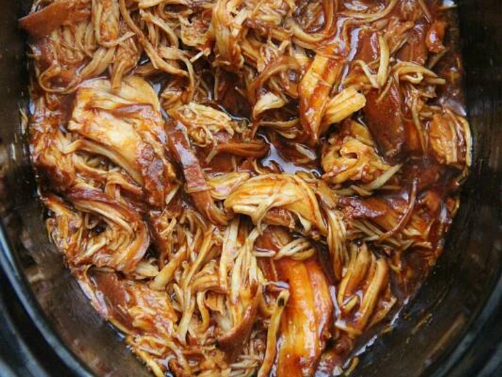 Recipe Ellie's Crockpot BBQ Chicken the Awesome  Really delicious
