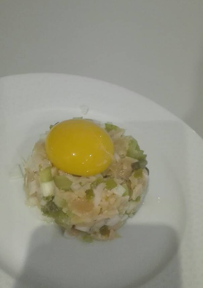 Una foto de Tartar de salmon