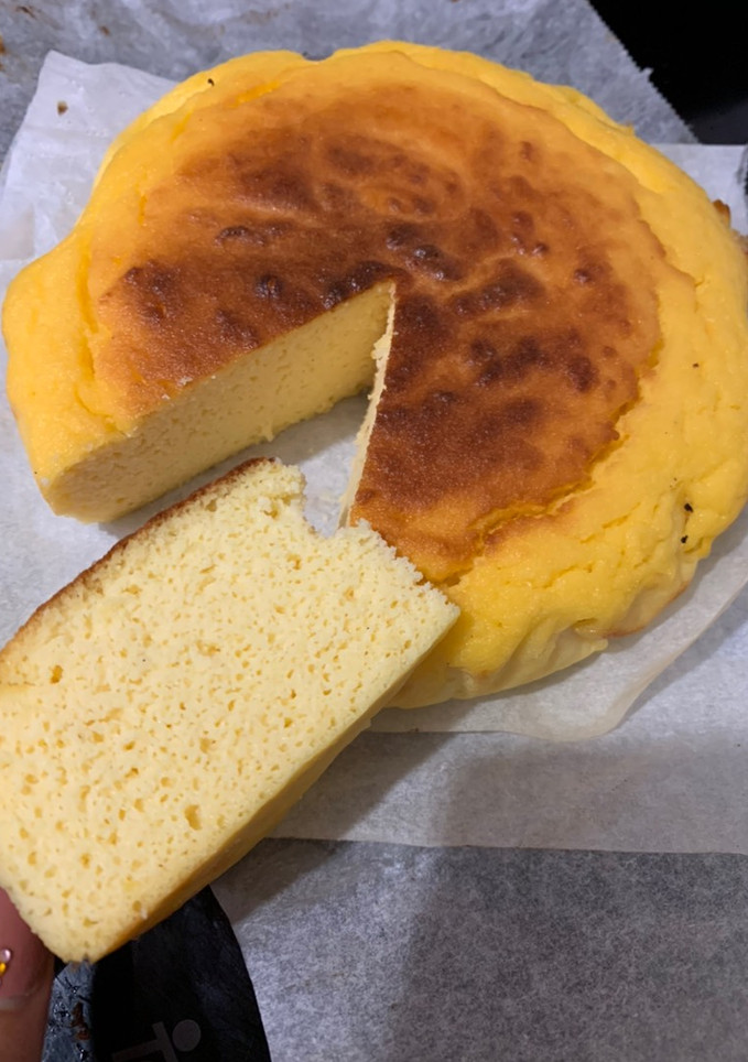 Una foto de Bizcocho de harina de coco