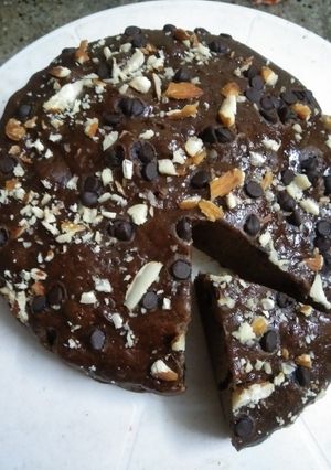 A picture of Banana chocolate cake.