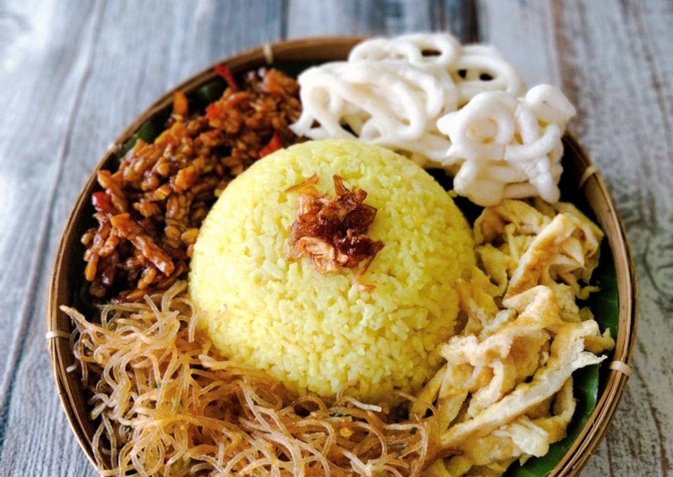 Nasi Kuning Magic com
