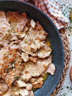 Foto di Scaloppine di vitello ai funghi porcini