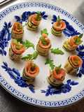 Rose di zucchine e salmone affumicato