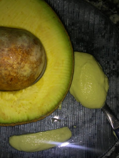 Una foto de Mayonesa de palta o aguacate sencilla y deliciosa