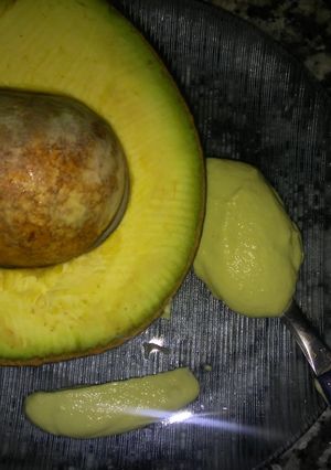 Una foto de Mayonesa de palta o aguacate sencilla y deliciosa