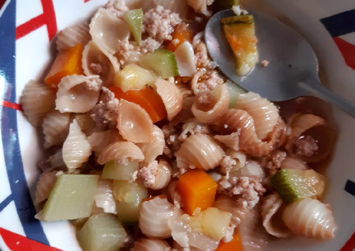 Caldito con molida y verduras