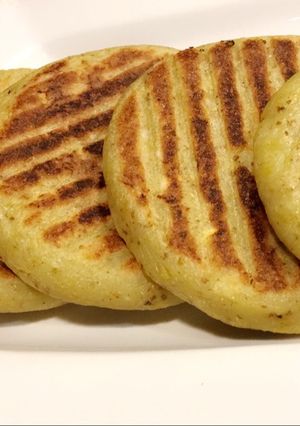 Una foto de Arepas de plátano