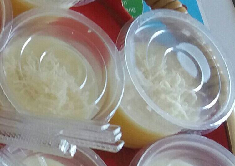 Puding Jagung Vla tabur keju