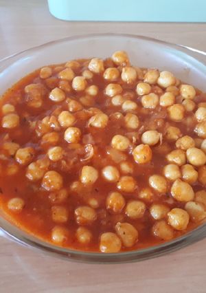 Foto principal de 30. Garbanzos con tomate
