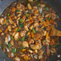 A picture of Chicken & Seafood Oyster Sauce.