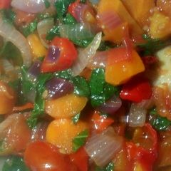 A picture of Carrot sauce.