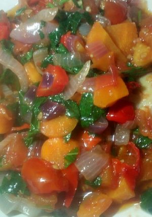 A picture of Carrot sauce.