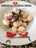Gnocchi alla salsiccia e rucola