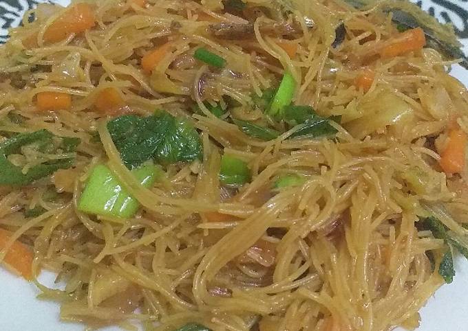 Cara Membuat Bihun Goreng Udang Rebon Bunda Pasti Bisa