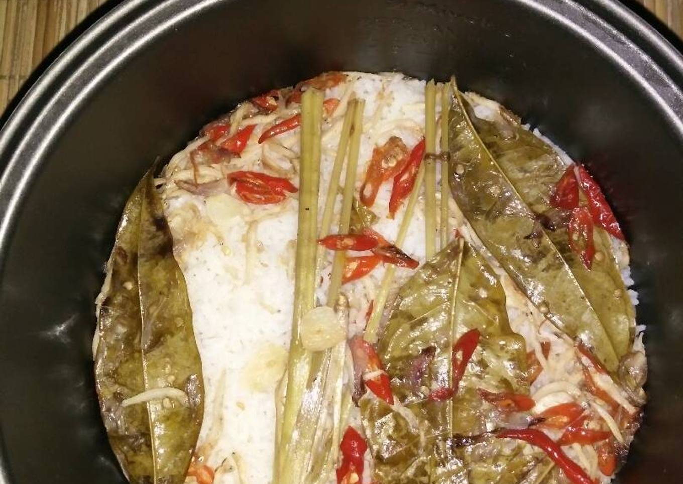Nasi Livet Medan Teri
