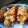 Croquetas de chorizo y huevo frito