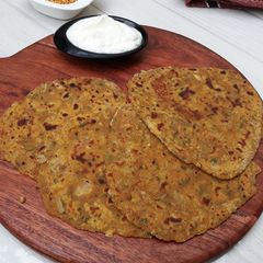 A picture of Toor Dal Paratha.