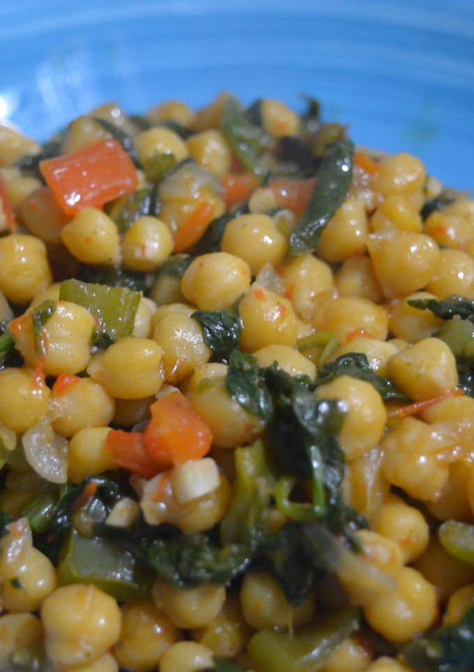 Una foto de Garbanzos con espinacas