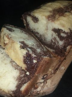 Una foto de Budín marmolado, húmedo y súper fácil!