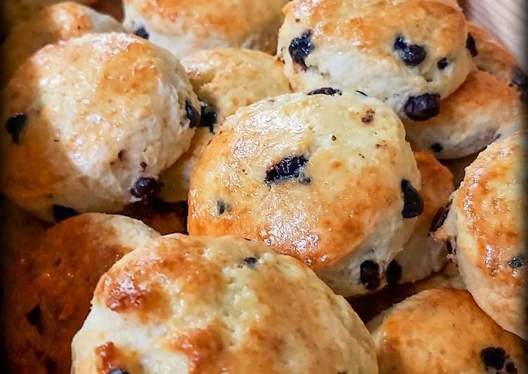 Chocolate Chip Scones