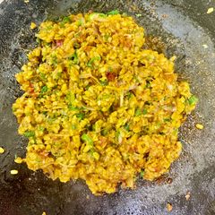 A picture of Tawa Maash Daal.