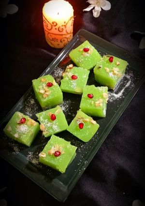বোম্বে করাচী হালুয়া রেসিপির প্রধান ছবি