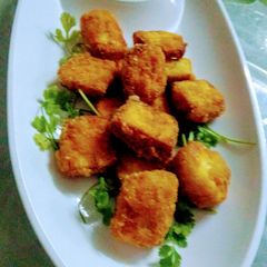A picture of Paneer nuggets.