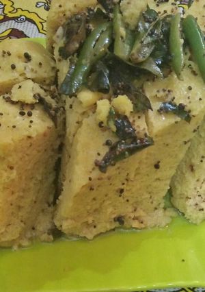 A picture of Dhokla.