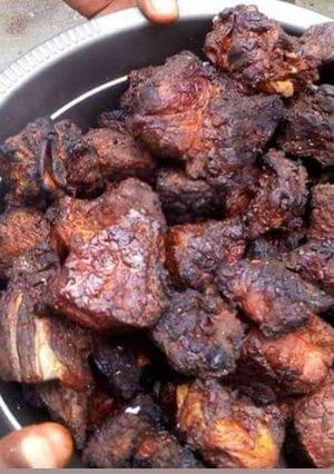 A picture of Fried meat.