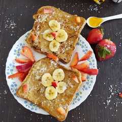 मैपल फ्लोउर टोस्ट((Maple flour toast recipe in Hindi) रेसिपी मुख्य फोटो