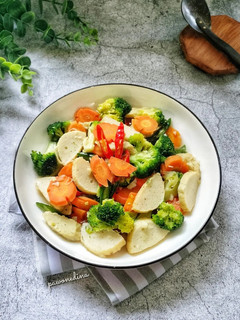 Foto resep Tumis sayur bakso ikan