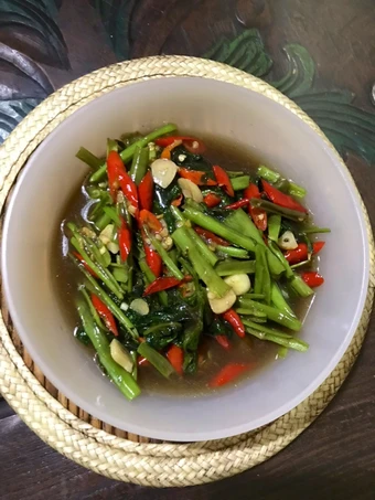 Cara Mudah Membikin Resep Tumis kangkung saos tiram yang Menggugah Selera Anti Ribet, Menggugah Selera